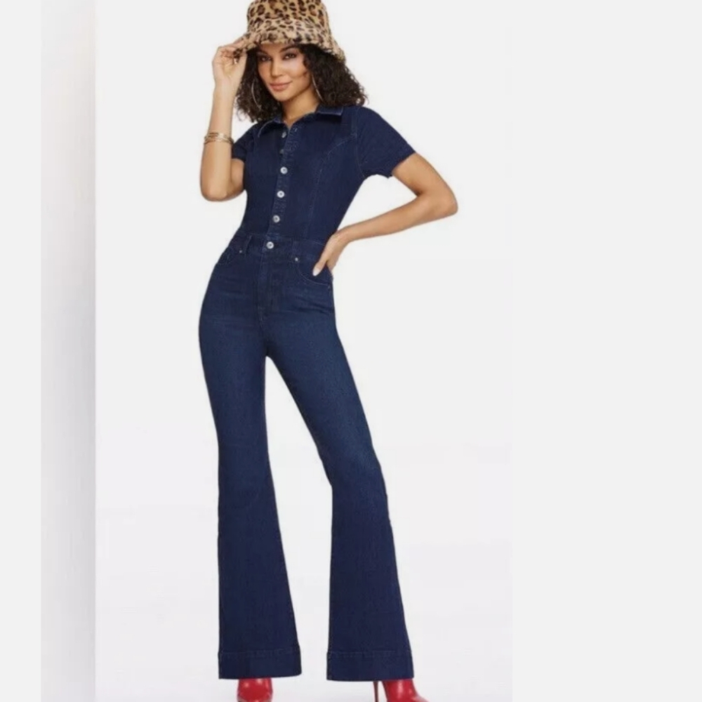 NWT Jessica Simpson Cammie Ventura Flare Leg Short Sleeve Denim Jumpsuit, Size 5